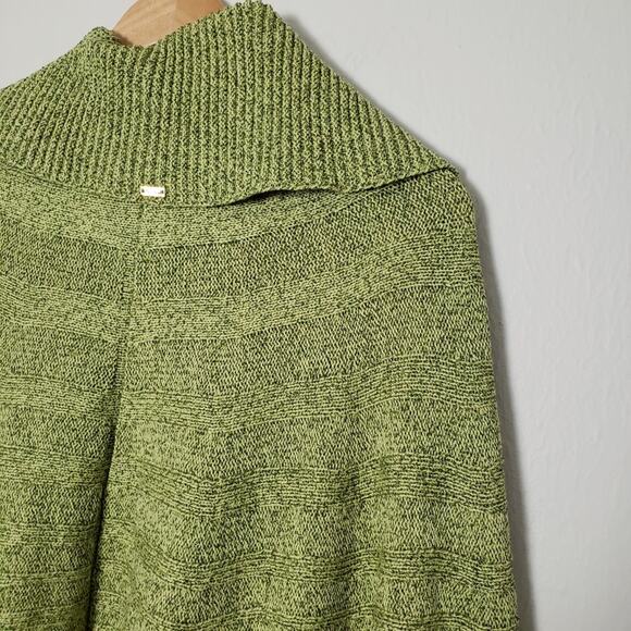 St. John Sport Wool Blend Mockneck Poncho Sweater Cable Knit Green Small - Picture 11 of 12
